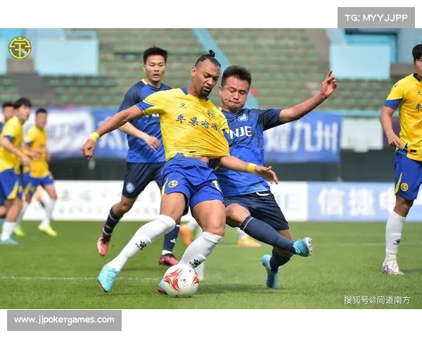 范志毅执教广西平果哈嘹五周年 本土少帅的蜕变与奋斗历程